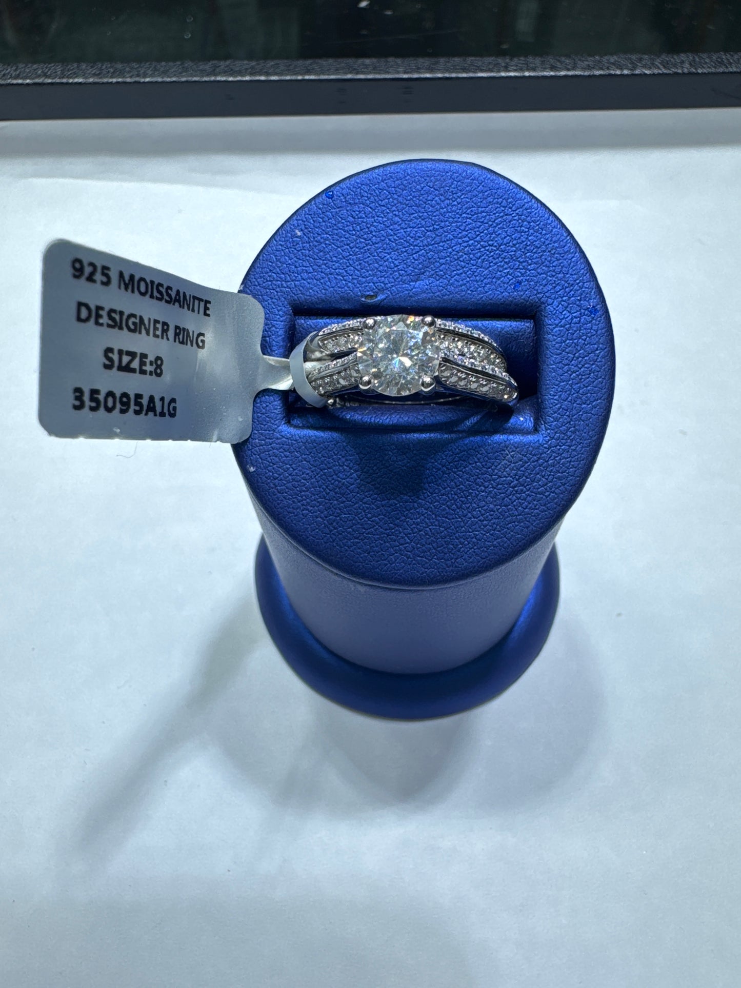 925 silver VVS Moissanite 1.89ctw size 8 "Round Stone On top" engagement ring