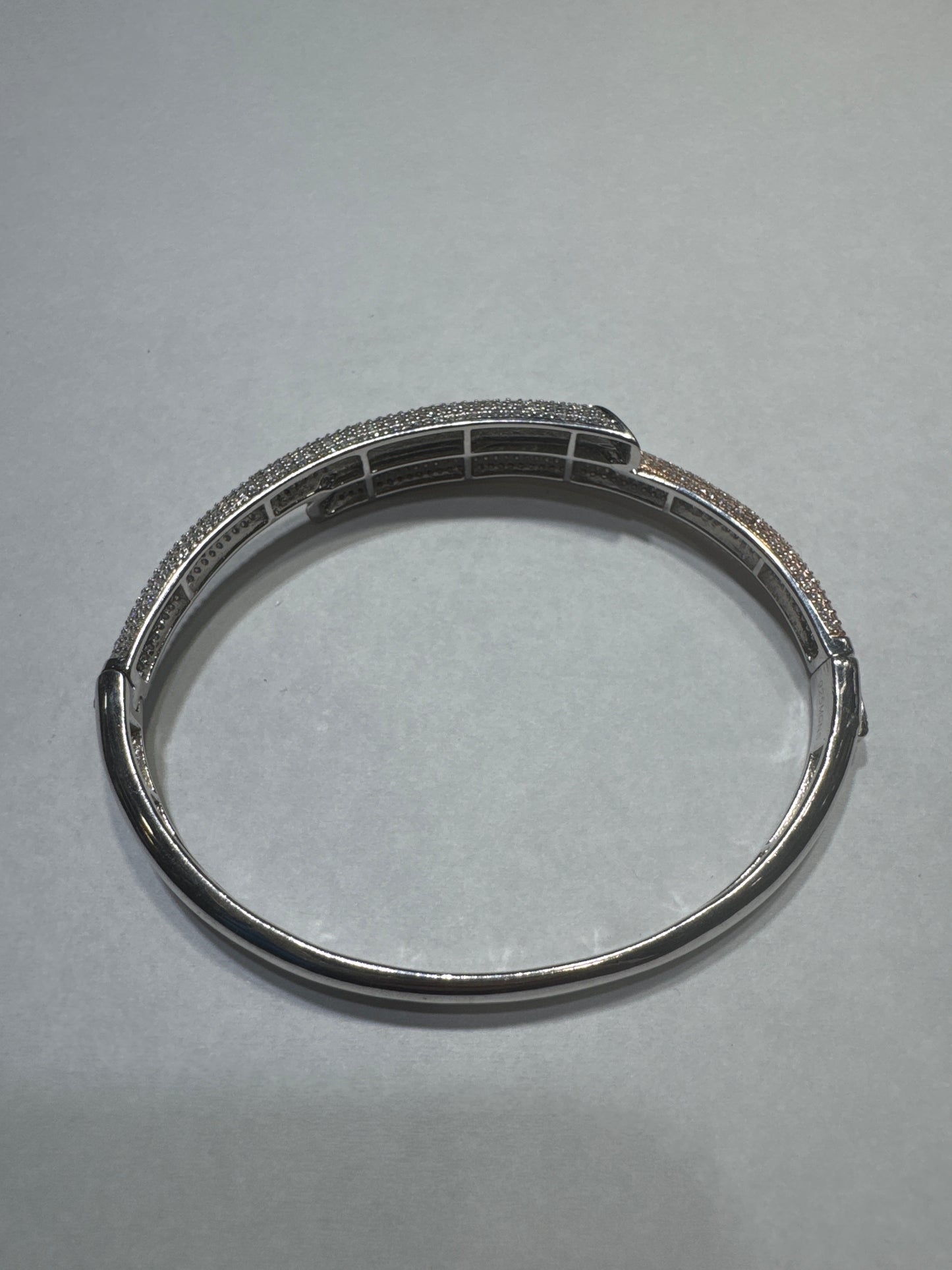 925 Silver Two-Tone Rose Gold VVS Moissanite Bangle loop