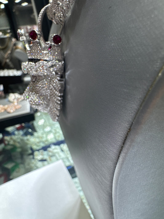 Lions Head VVS Moissanite