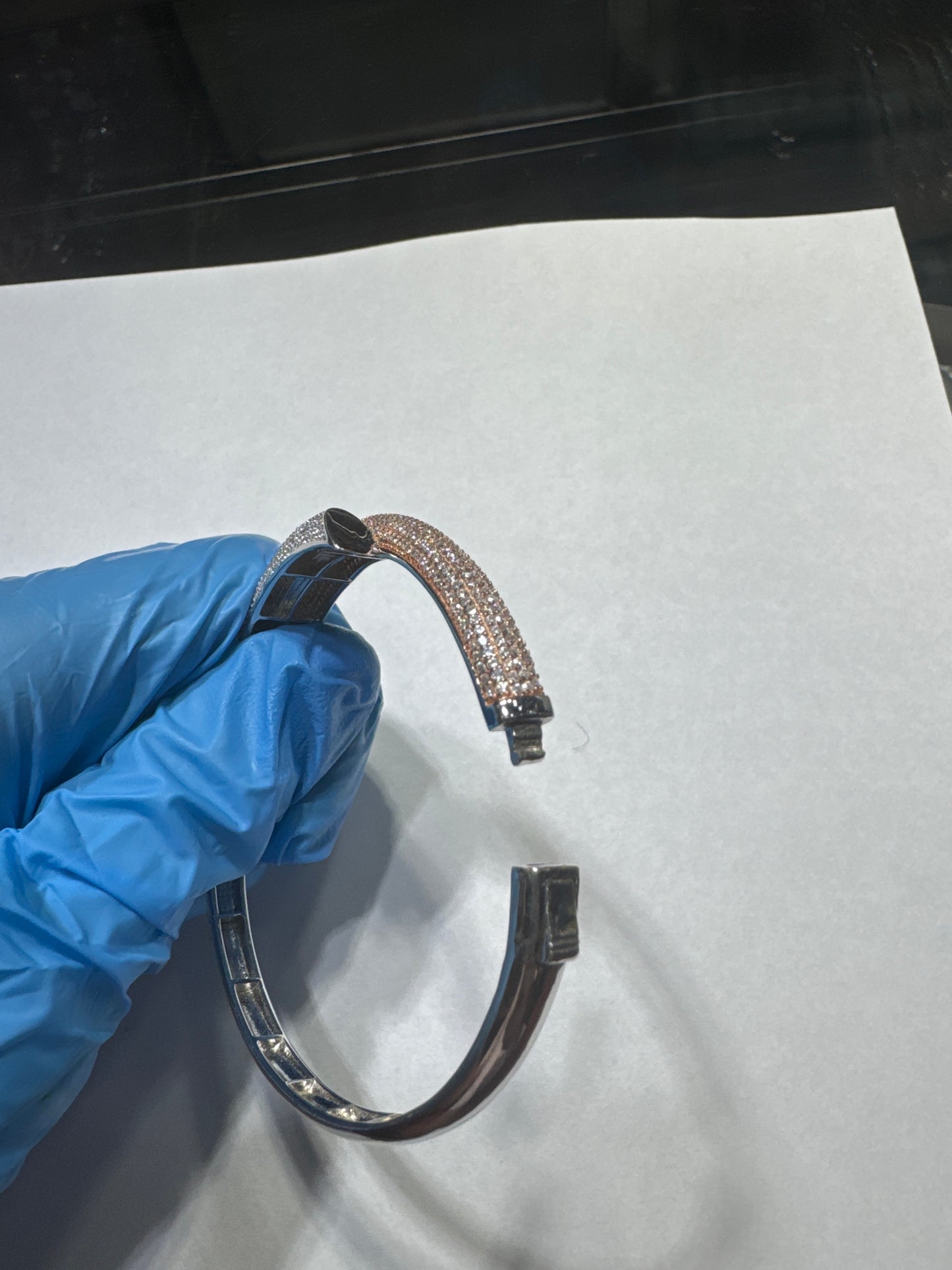 925 Silver Two-Tone Rose Gold VVS Moissanite Bangle loop