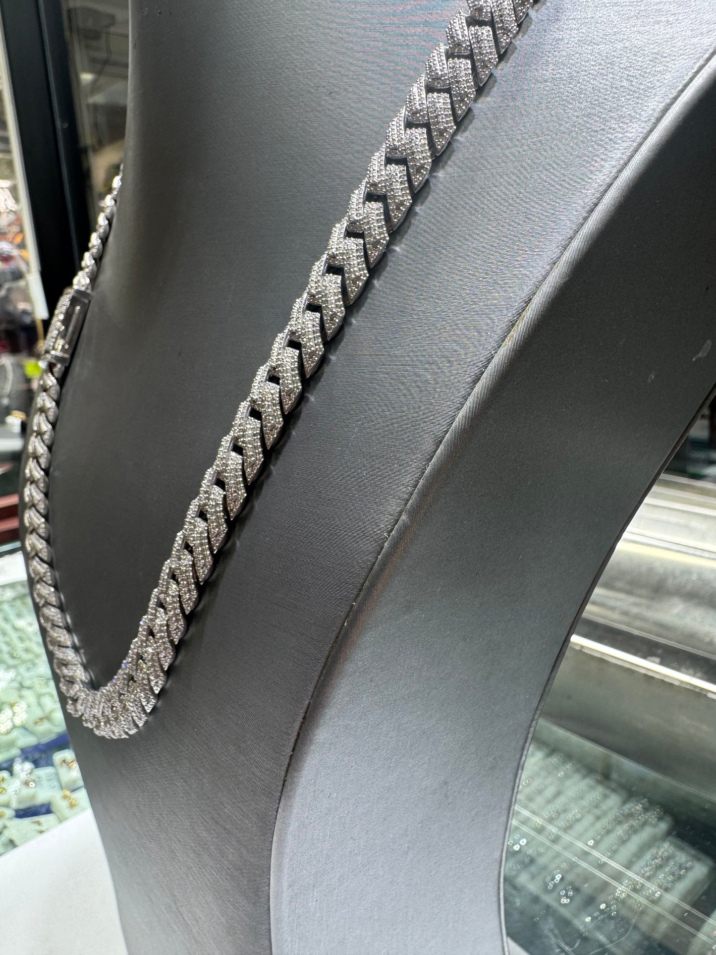 Silver VVS Moissanite 22 inches Cuban link chain