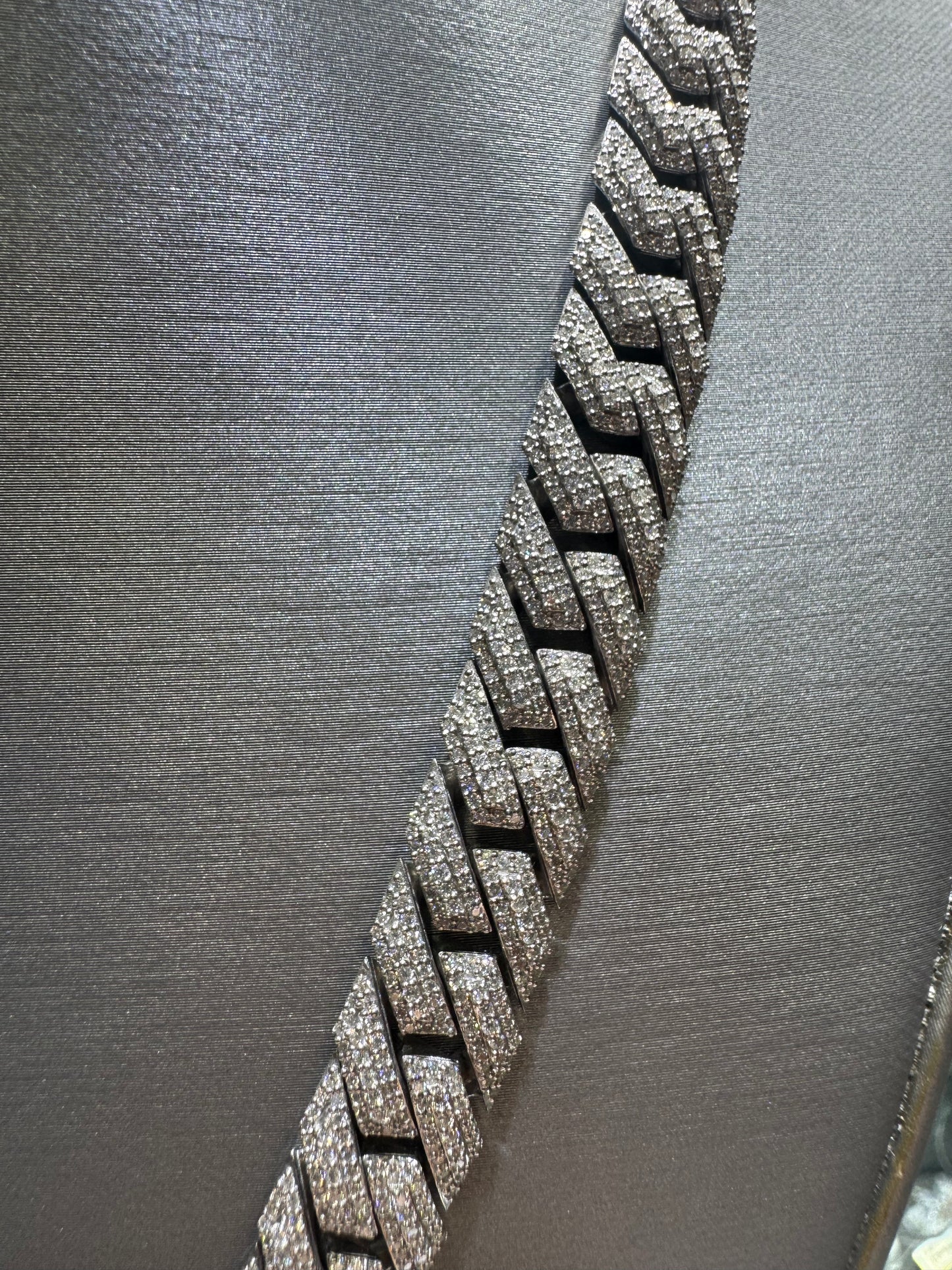 Silver VVS Moissanite 22 inches Cuban link chain