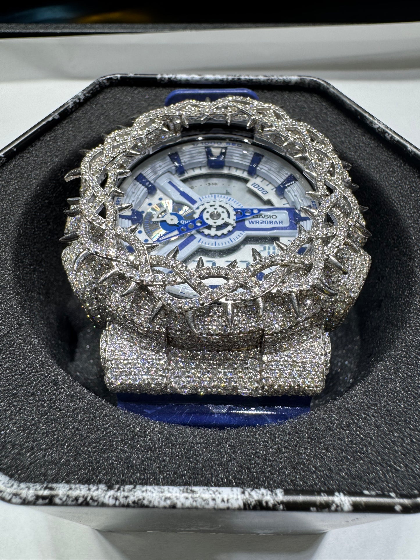 G shock CASIO WR20BAR Blue Band VVS Moissanite Passes diamond tester Blue buttons With box and papers